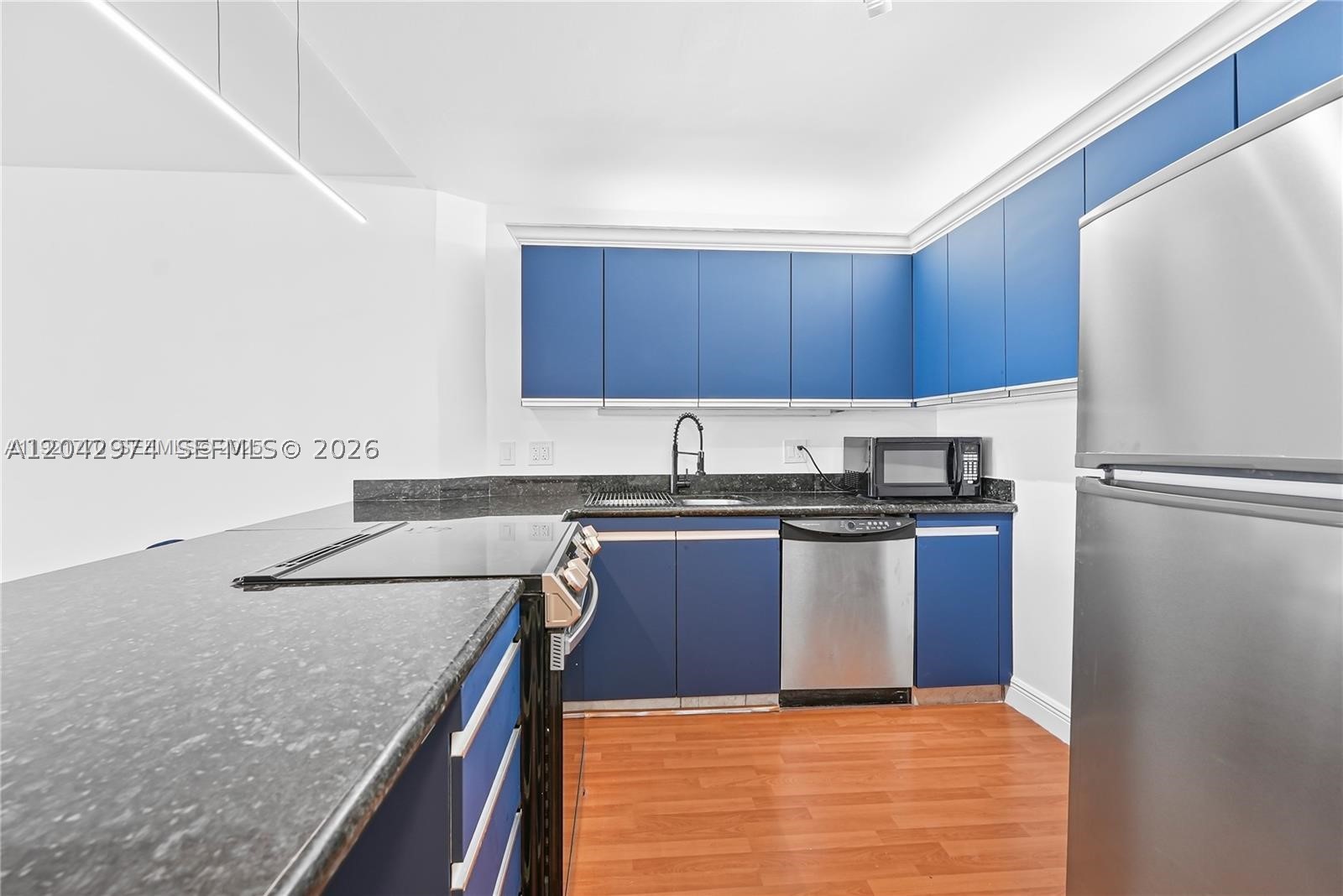 OLYMPUS CONDO PHASE - Residential