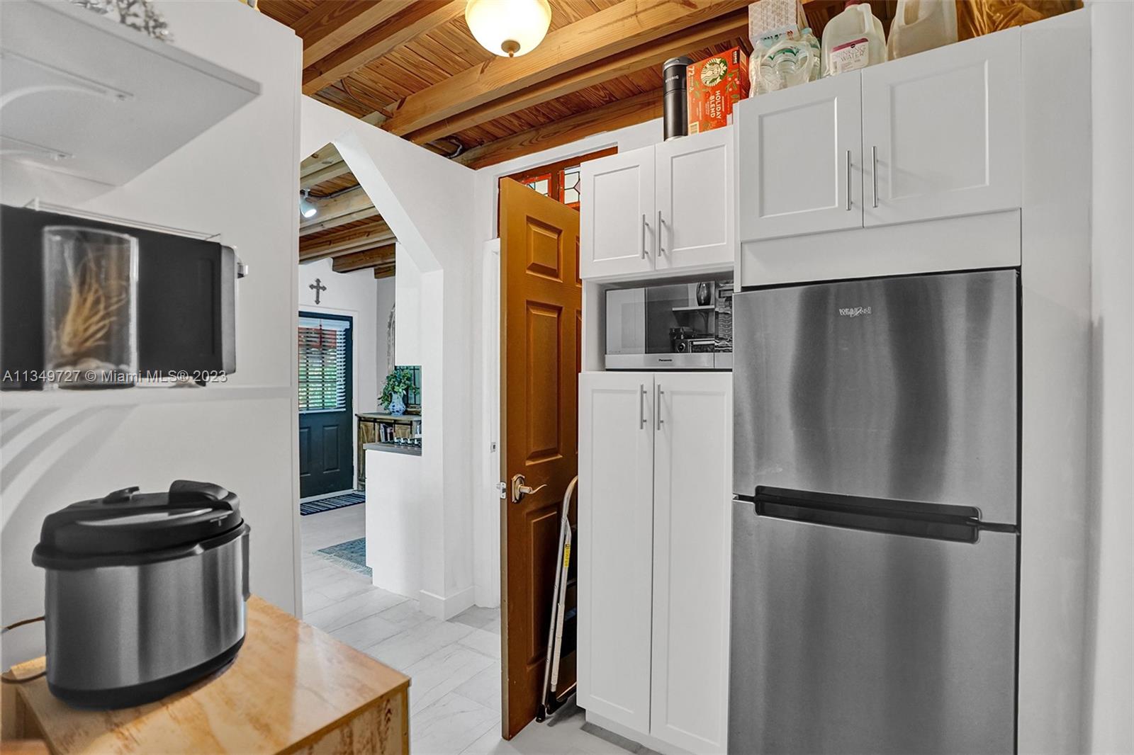 SUNKIST ESTATES A - Residential Lease
