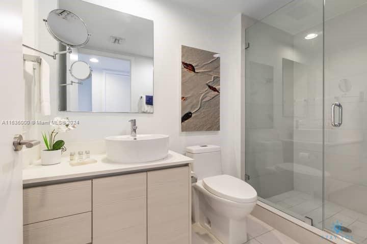 BEACHWALK CONDOMINIUM - Residential