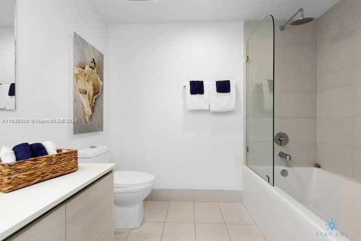 BEACHWALK CONDOMINIUM - Residential
