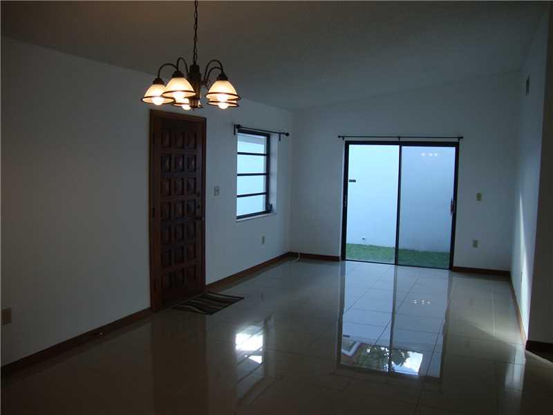 SUNSET - Residential Lease