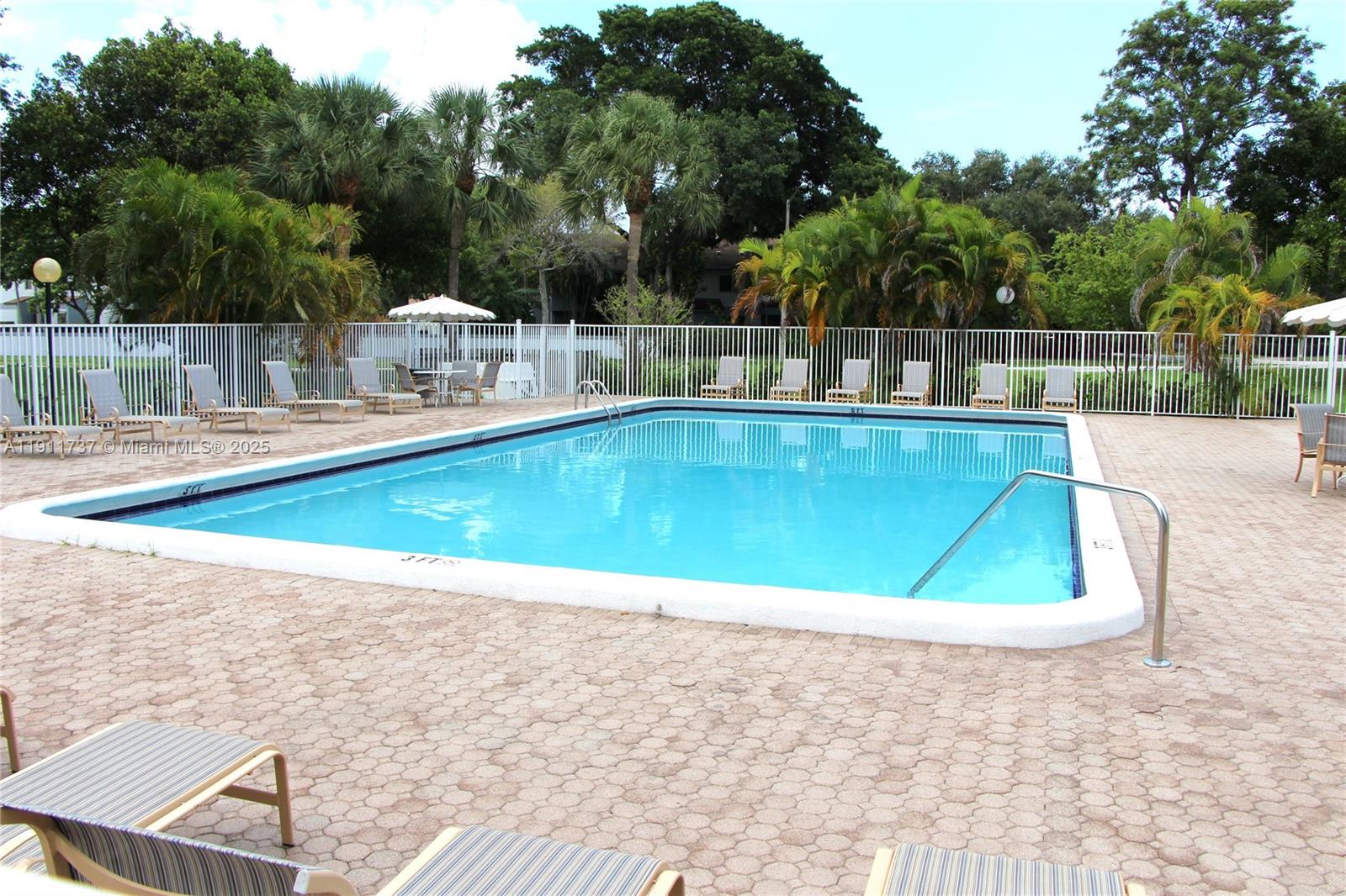 Pines Of Oakland - Residential Lease