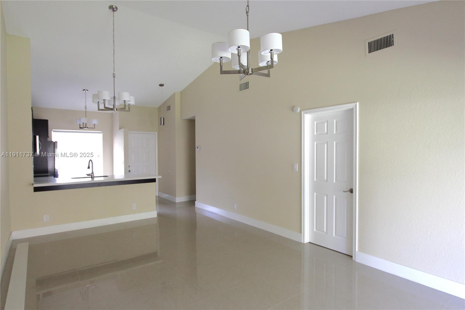 Pines Of Oakland - Residential Lease