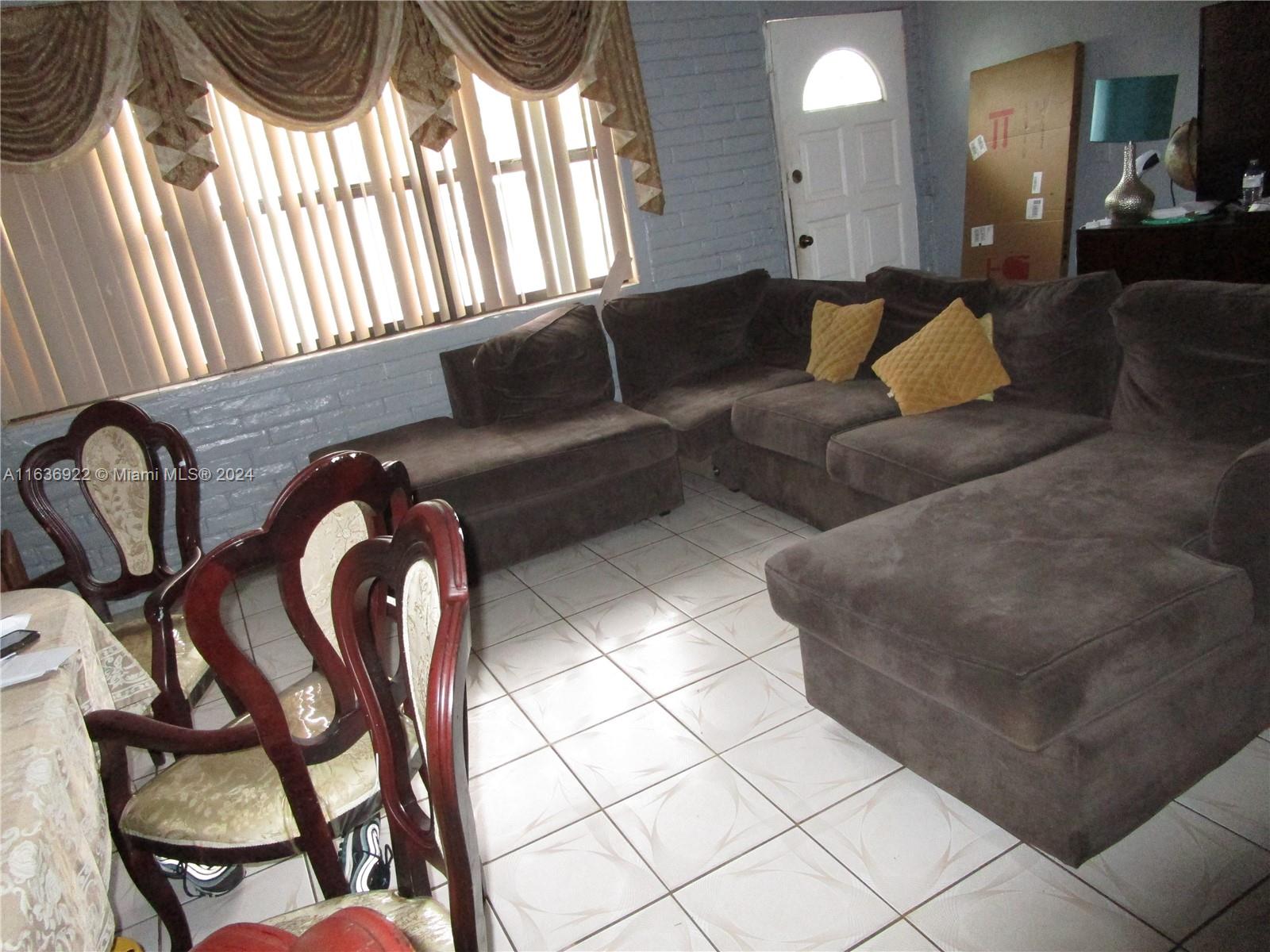 ARCH CREEKS ESTATES - Residential