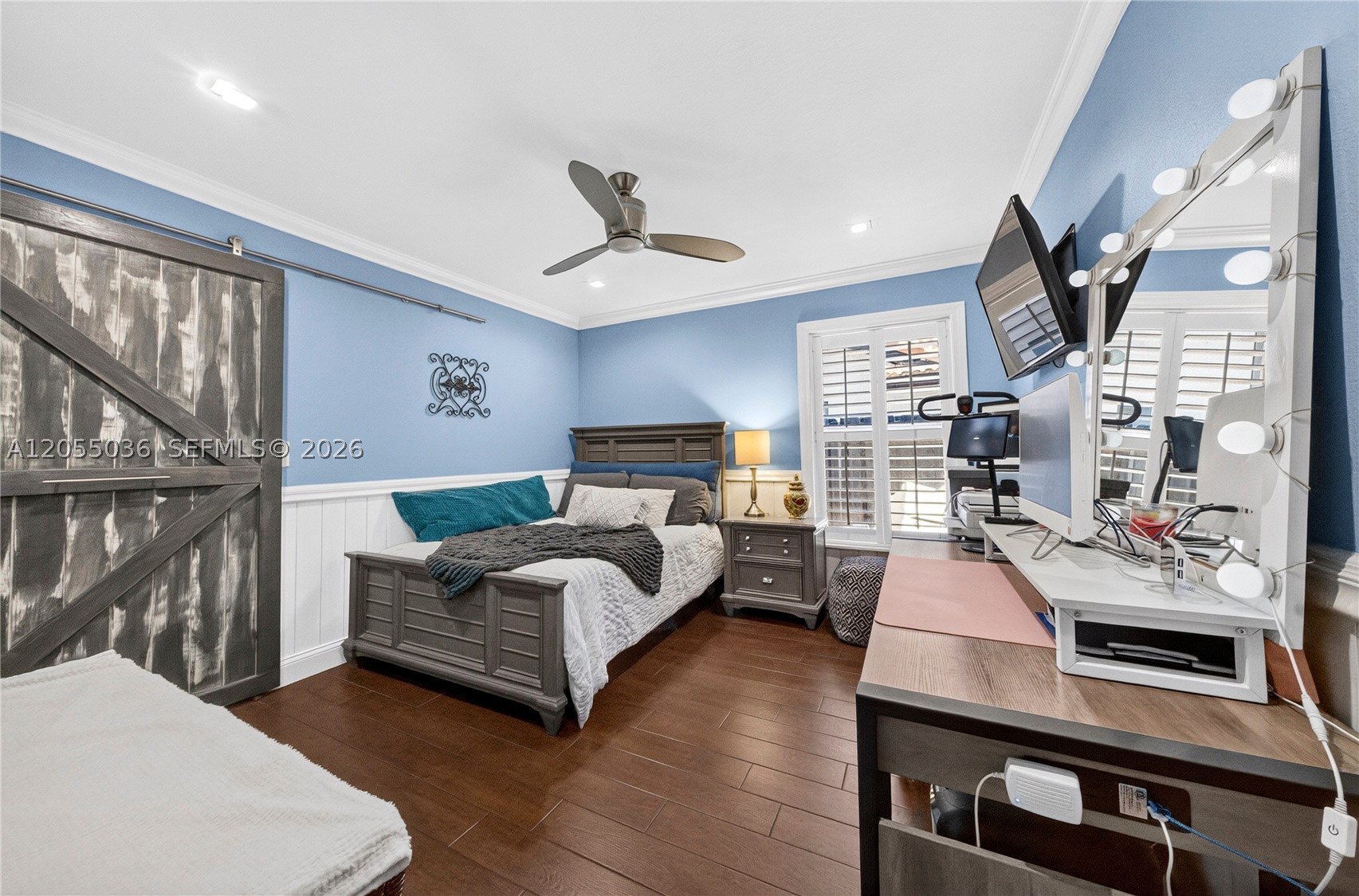 COUNTRY ADDRESS - Residential