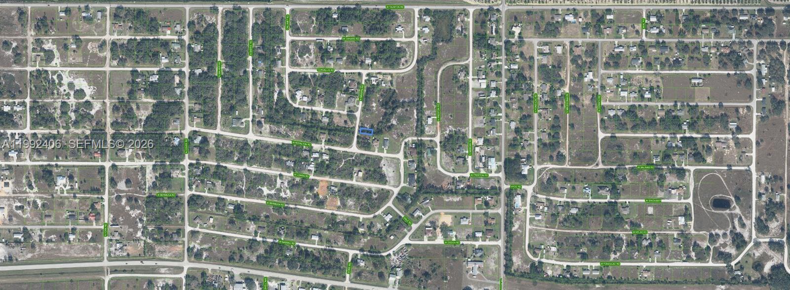 AVON PARK LAKES - Land