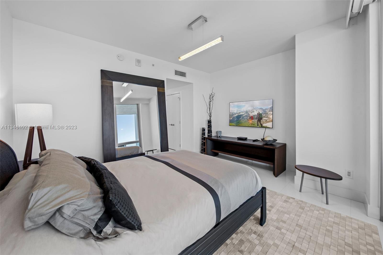 NORTH CARILLON BEACH COND - Residential Lease