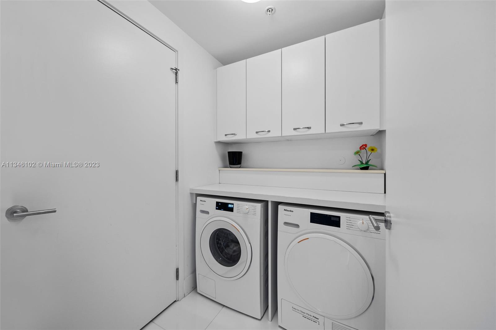 NORTH CARILLON BEACH COND - Residential Lease