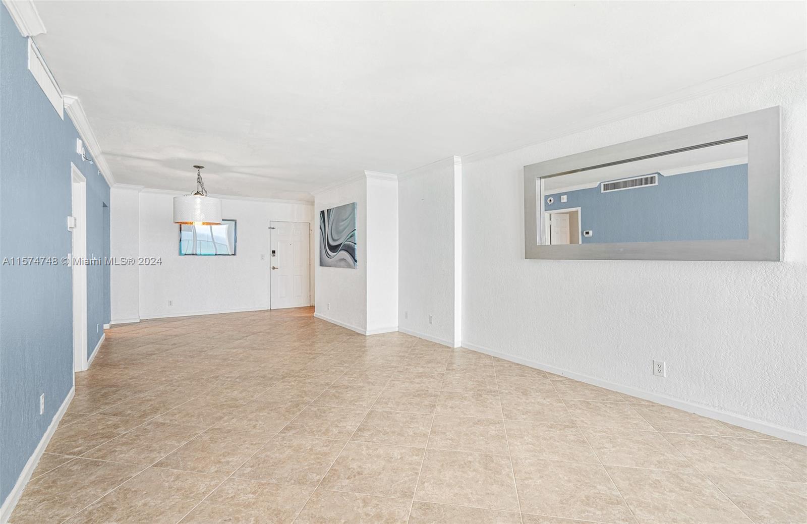 WAVE CONDO - Residential