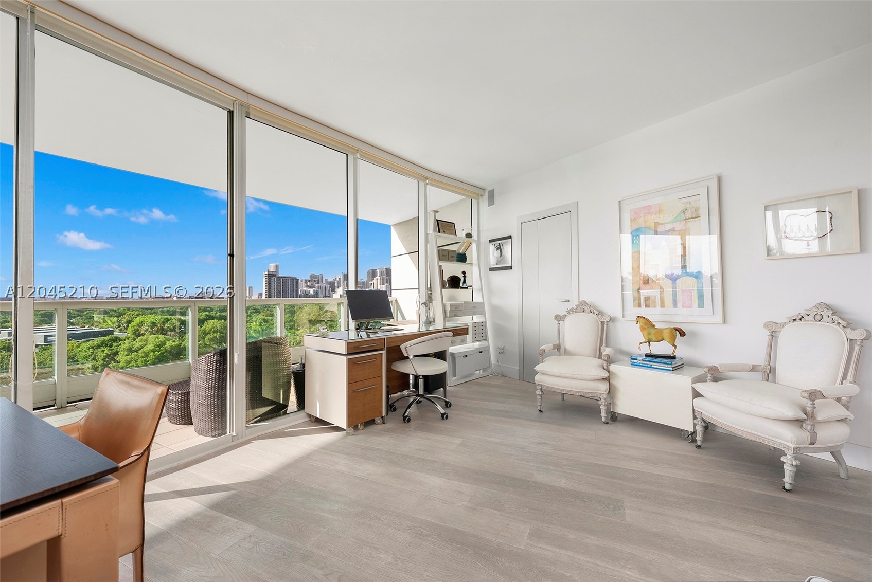 BRISTOL TOWER CONDO - Residential