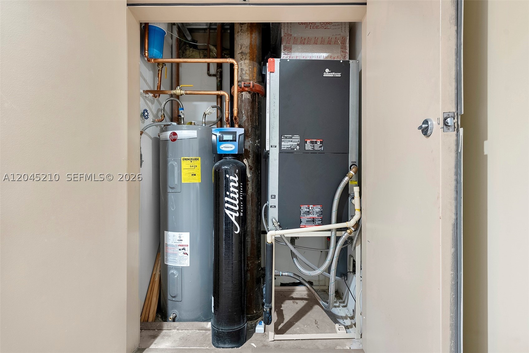 BRISTOL TOWER CONDO - Residential