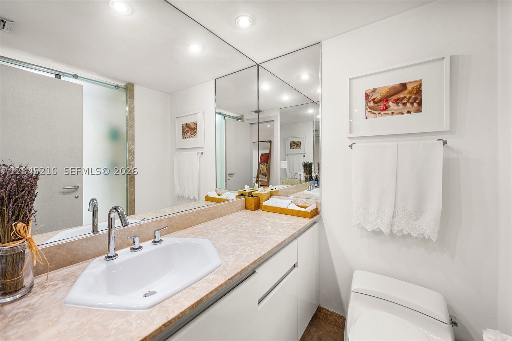 BRISTOL TOWER CONDO - Residential
