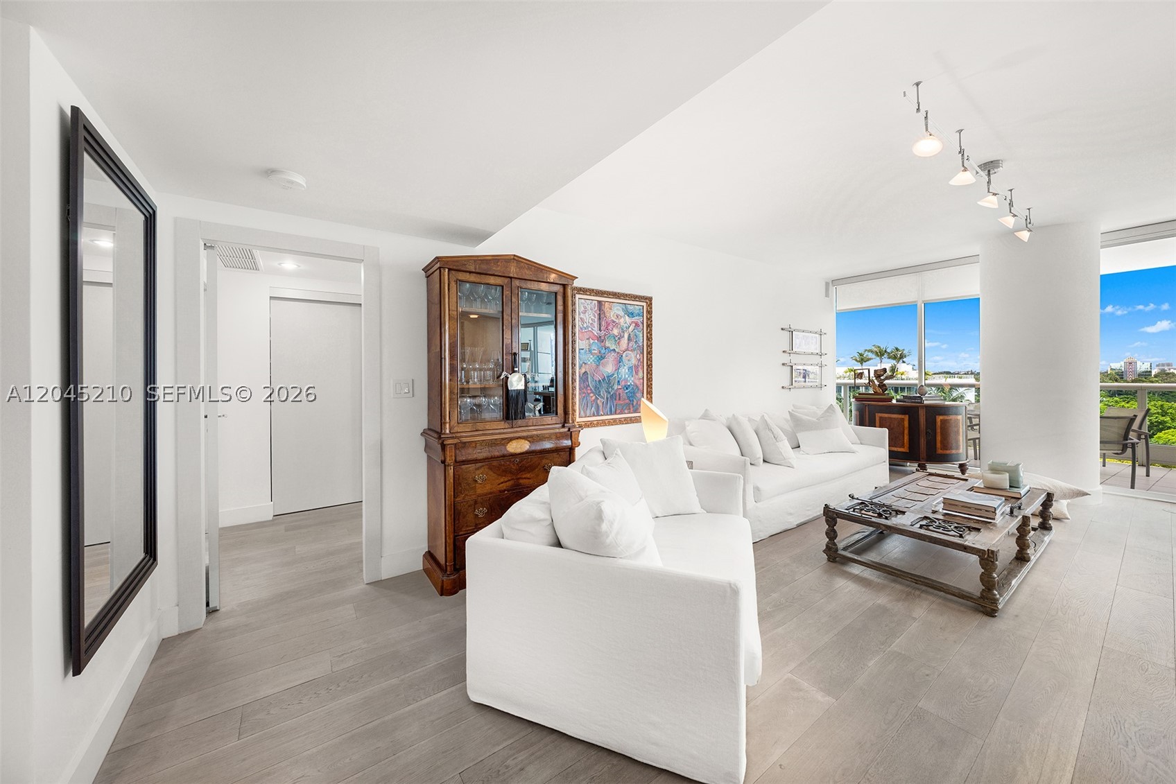 BRISTOL TOWER CONDO - Residential