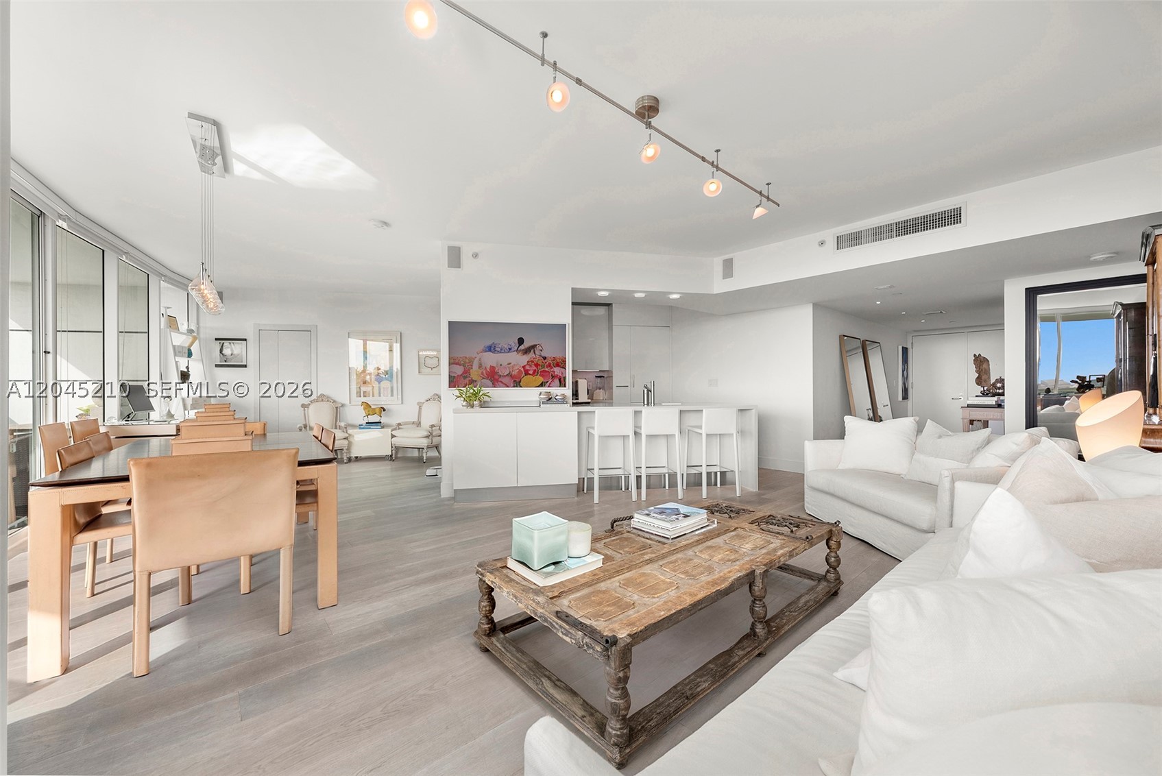 BRISTOL TOWER CONDO - Residential