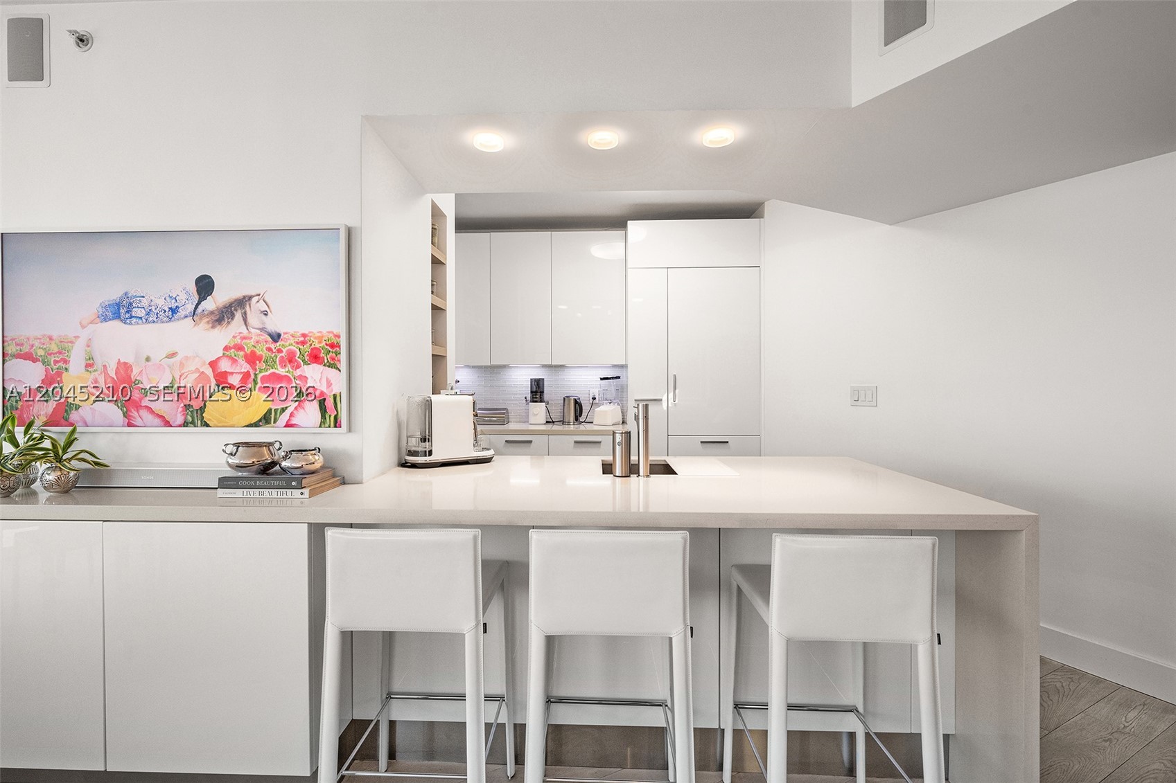 BRISTOL TOWER CONDO - Residential