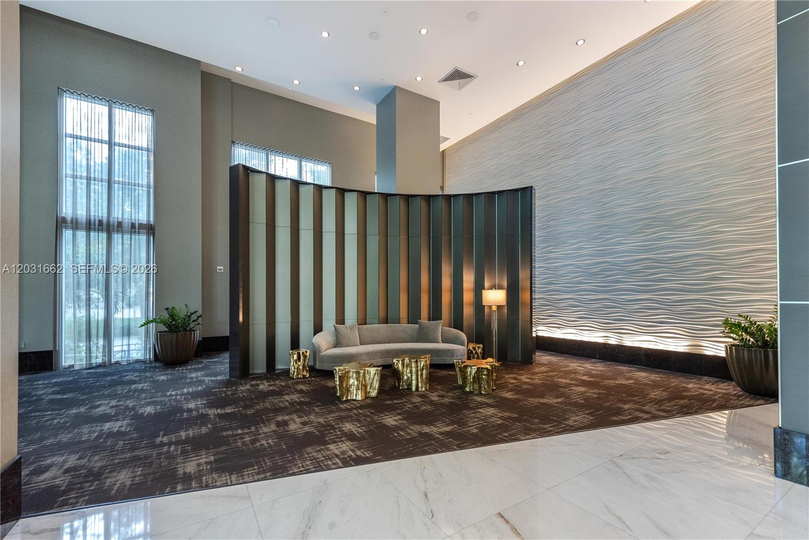 THE PLAZA 901 BRICKELL CO - Residential Lease