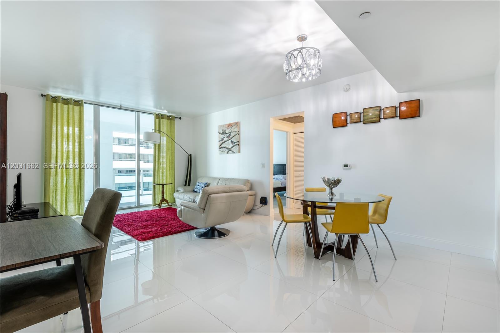 THE PLAZA 901 BRICKELL CO - Residential Lease