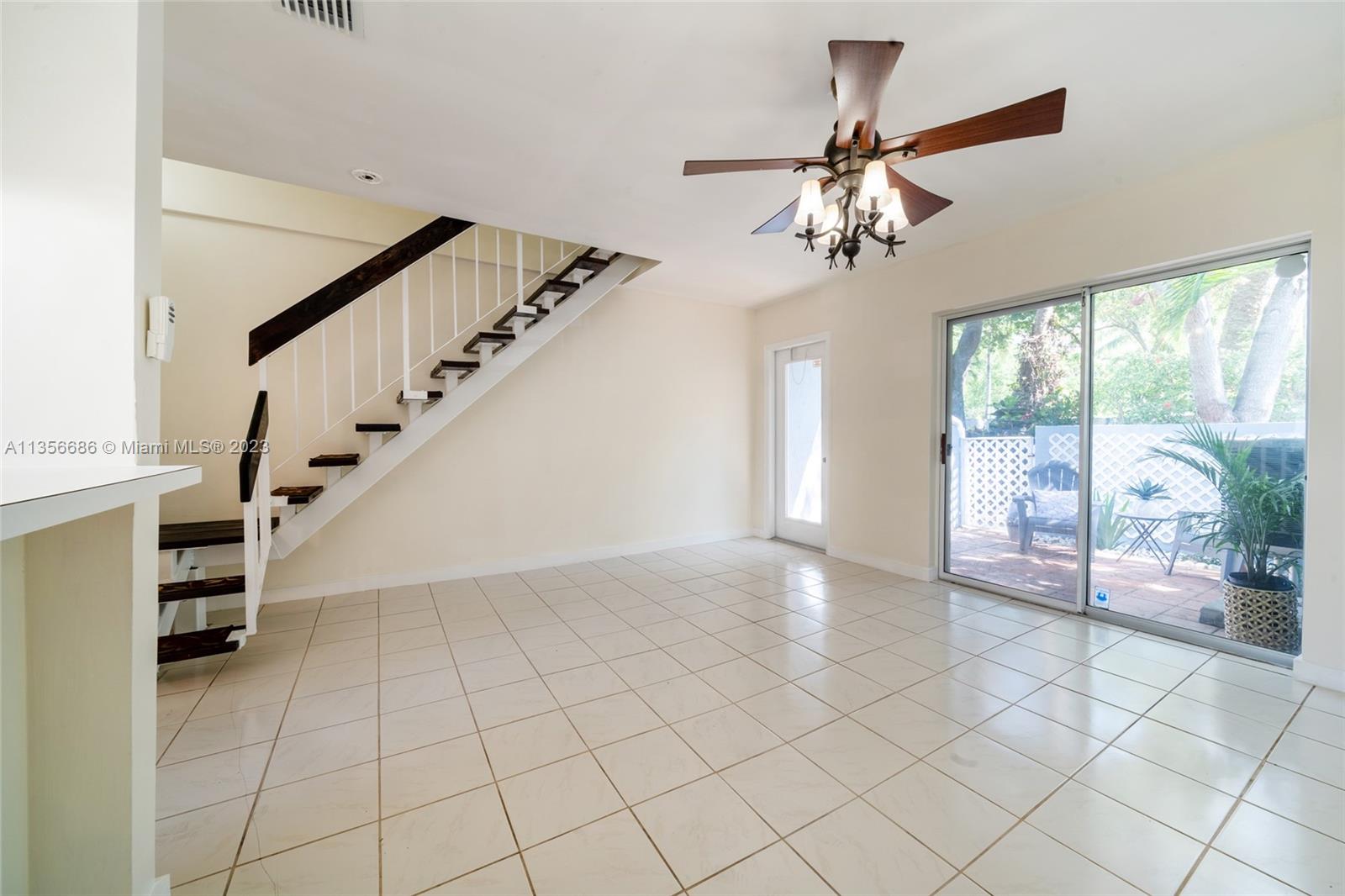 LE PHARE KEY BISCAYNE CON - Residential
