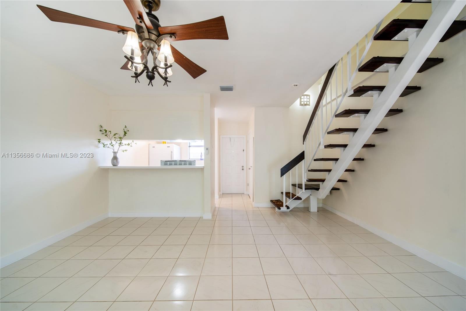 LE PHARE KEY BISCAYNE CON - Residential