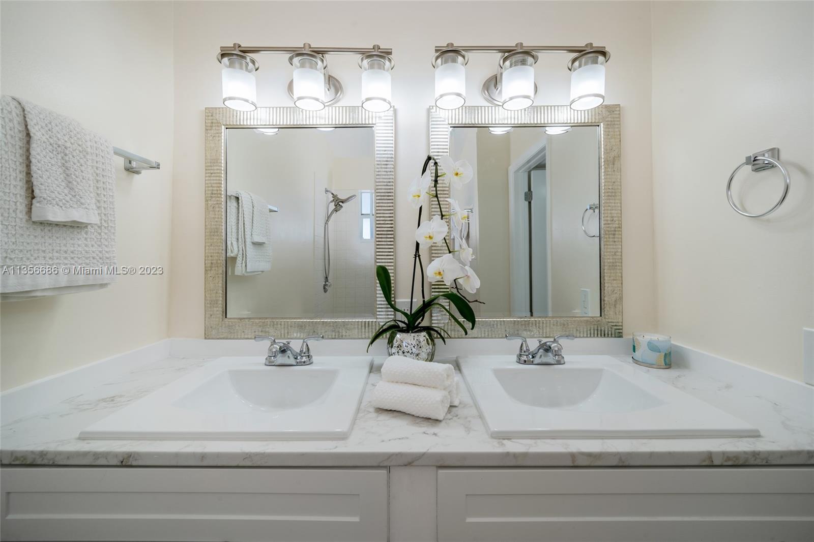 LE PHARE KEY BISCAYNE CON - Residential