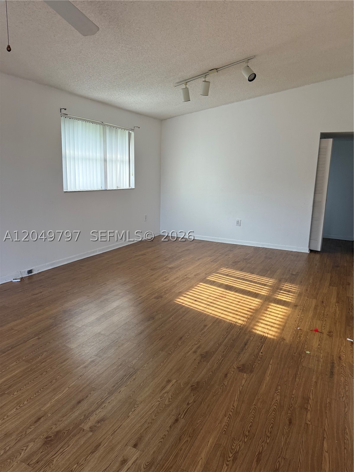 VILLAS DE VENEZIA CONDO - Residential