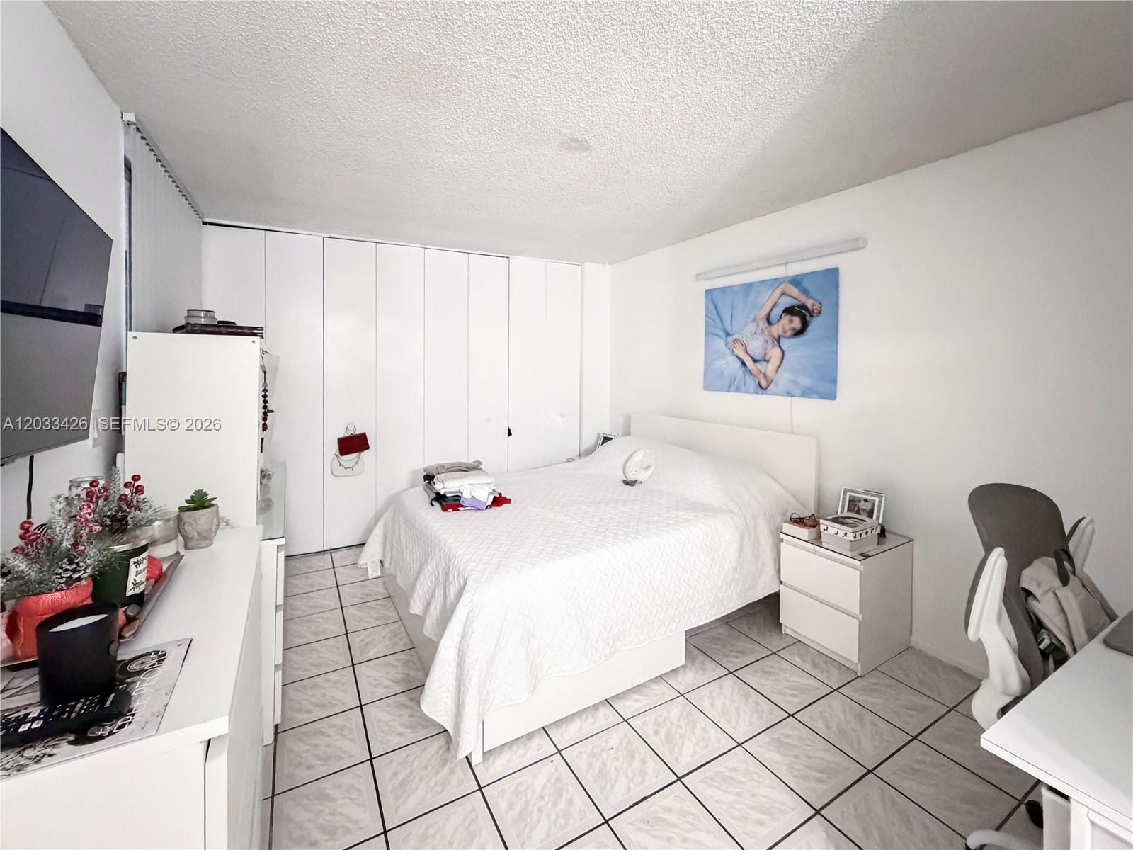 POINT SOUTH CONDO - Residential