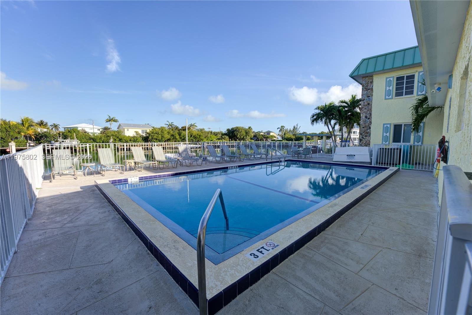 Cocoplum beach - Residential