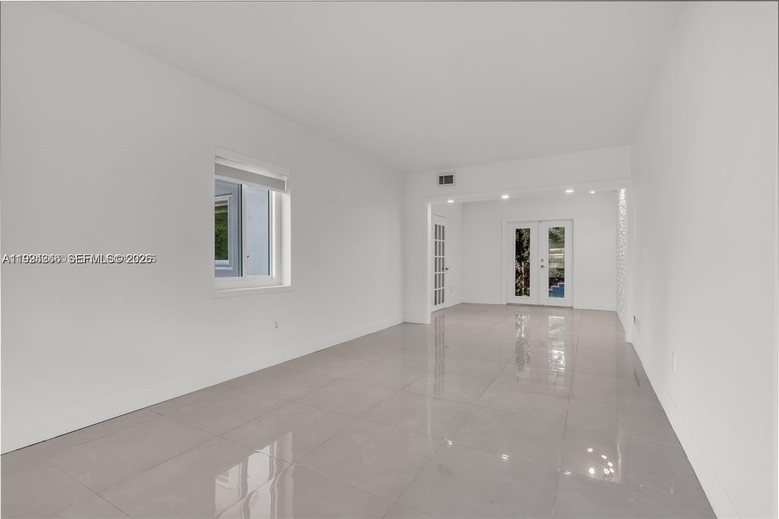 KINGSWAY - Residential