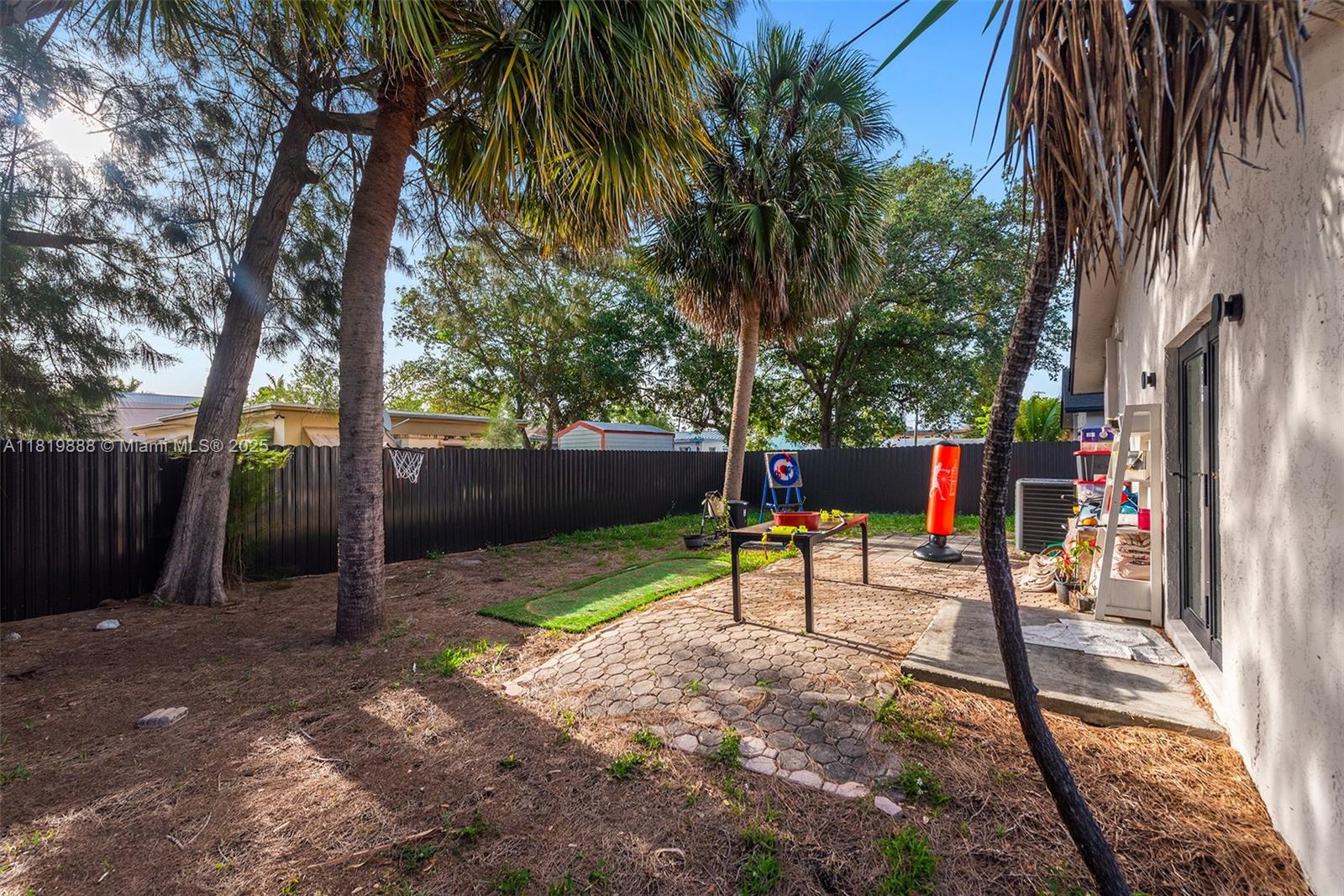 HALLANDALE PARK NO 3 - Land
