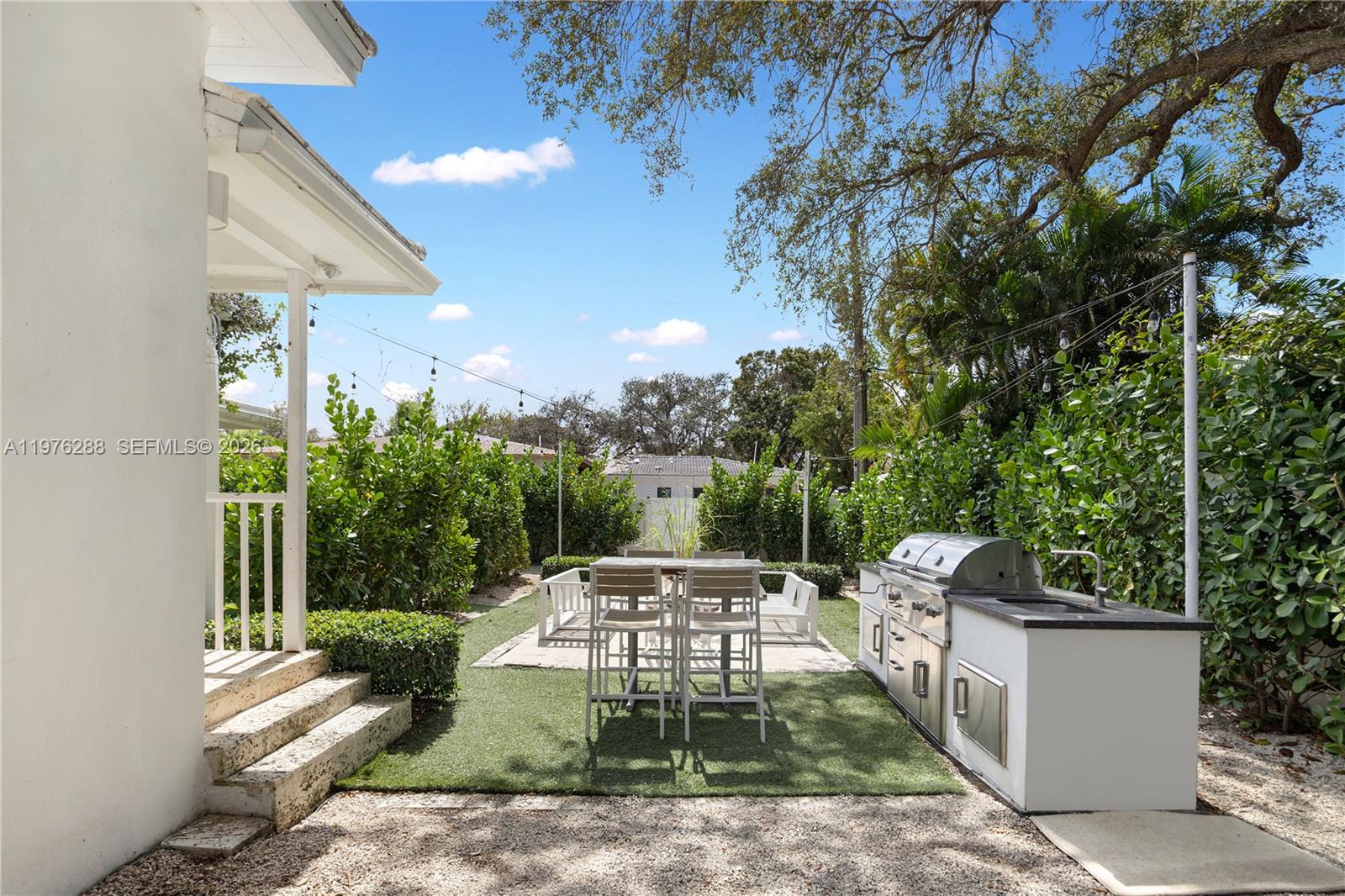 REV PL MIAMI SHORES SEC 8 - Residential