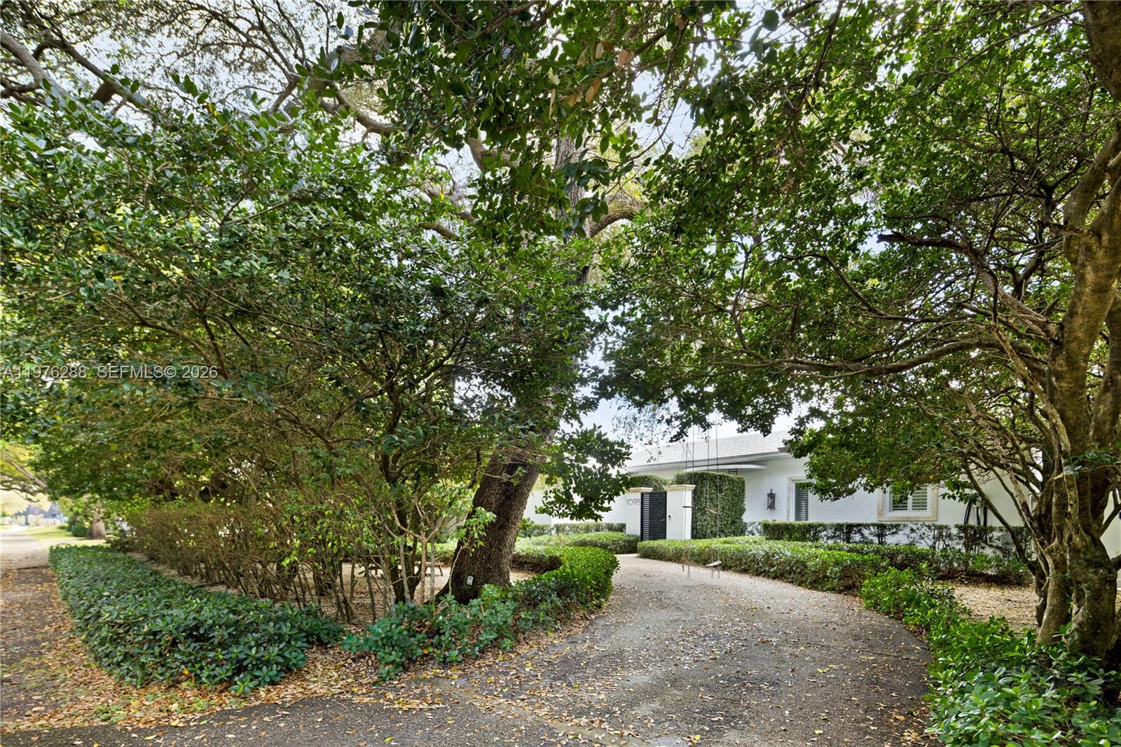 REV PL MIAMI SHORES SEC 8 - Residential