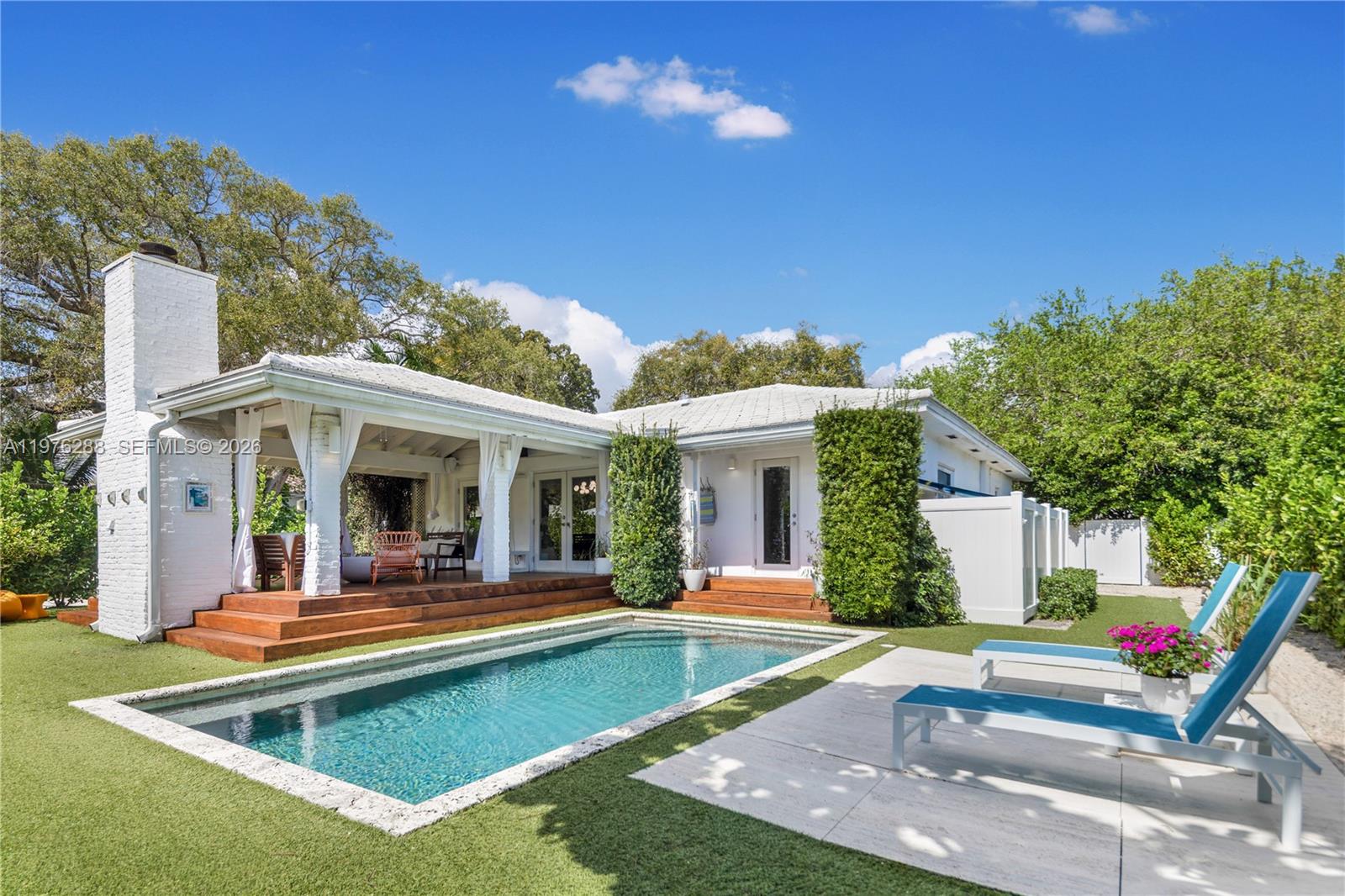 REV PL MIAMI SHORES SEC 8 - Residential