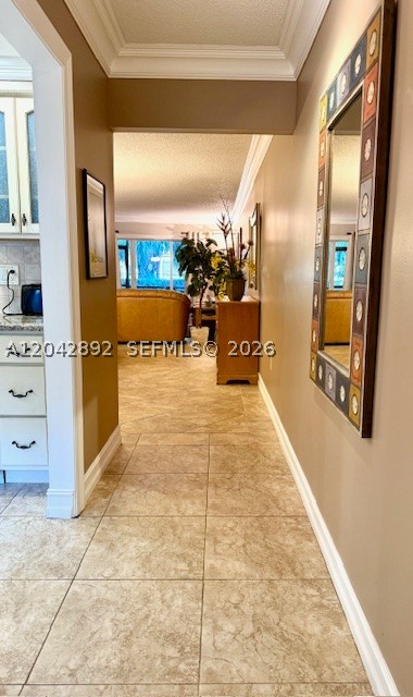 NINTH GREEN AT CRYSTAL LA - Residential