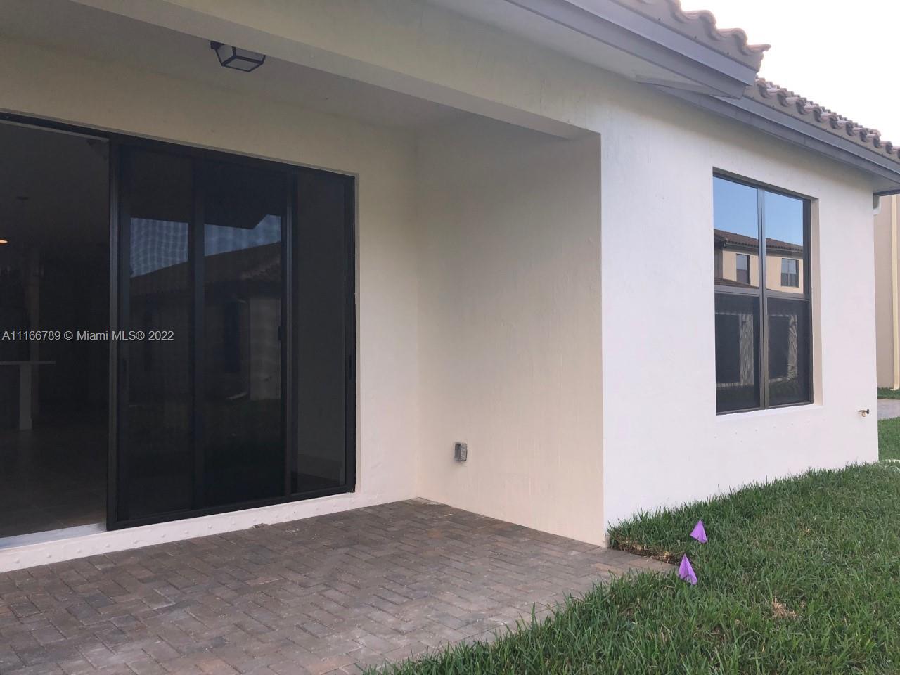 SILVERWOOD AT AVE MARIA - Residential Lease