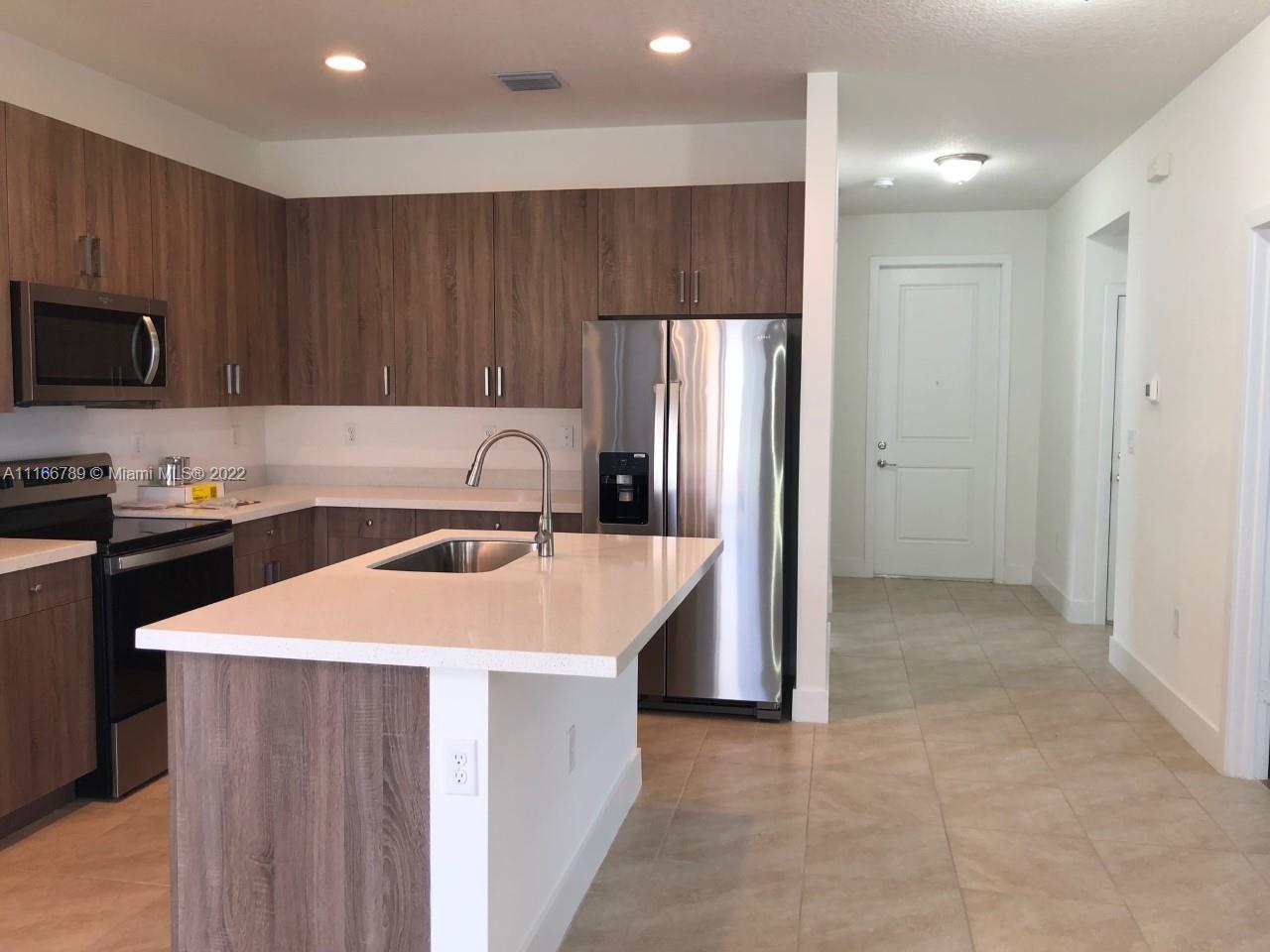 SILVERWOOD AT AVE MARIA - Residential Lease