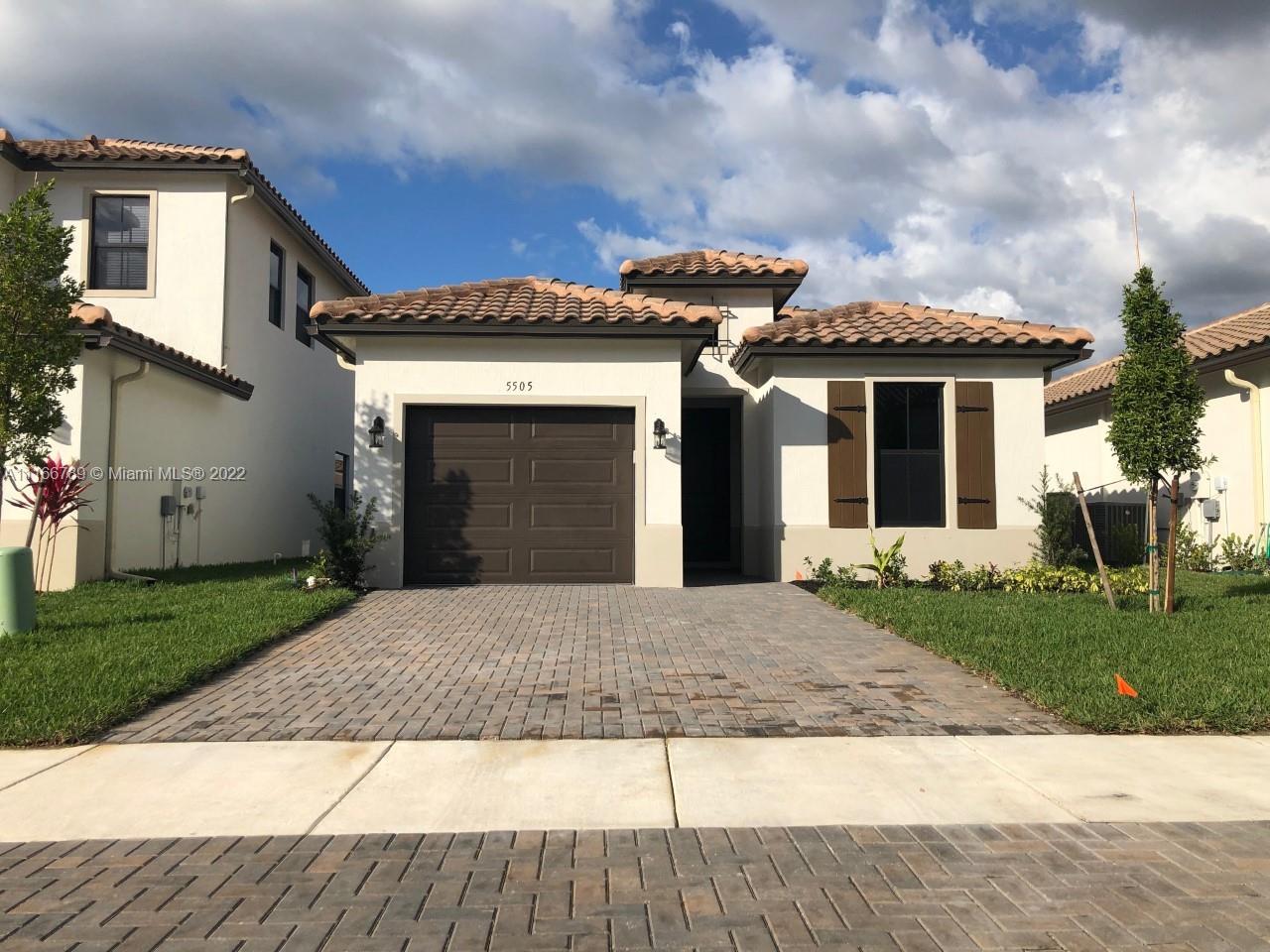 SILVERWOOD AT AVE MARIA - Residential Lease