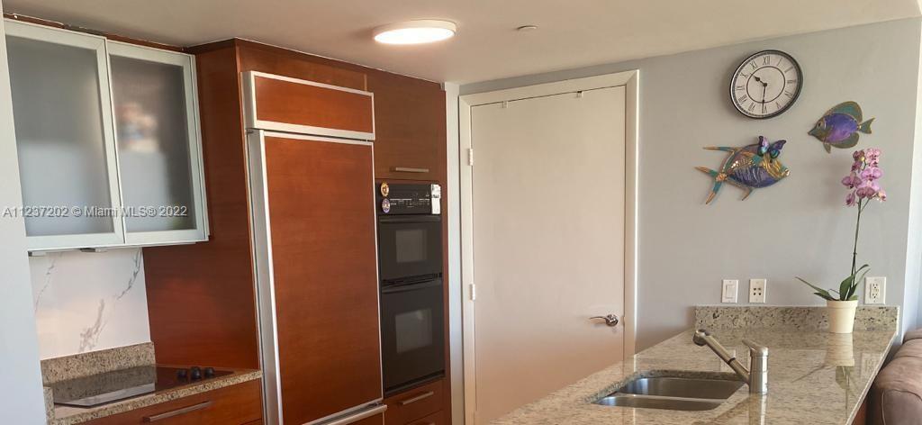 BEACH CLUB TWO NOV $3650 - Residential Lease