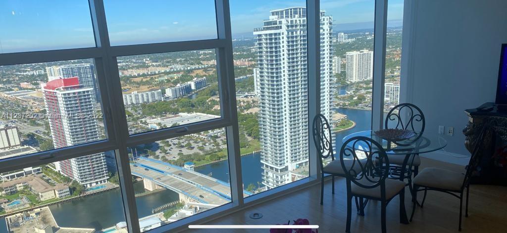 BEACH CLUB TWO NOV $3650 - Residential Lease