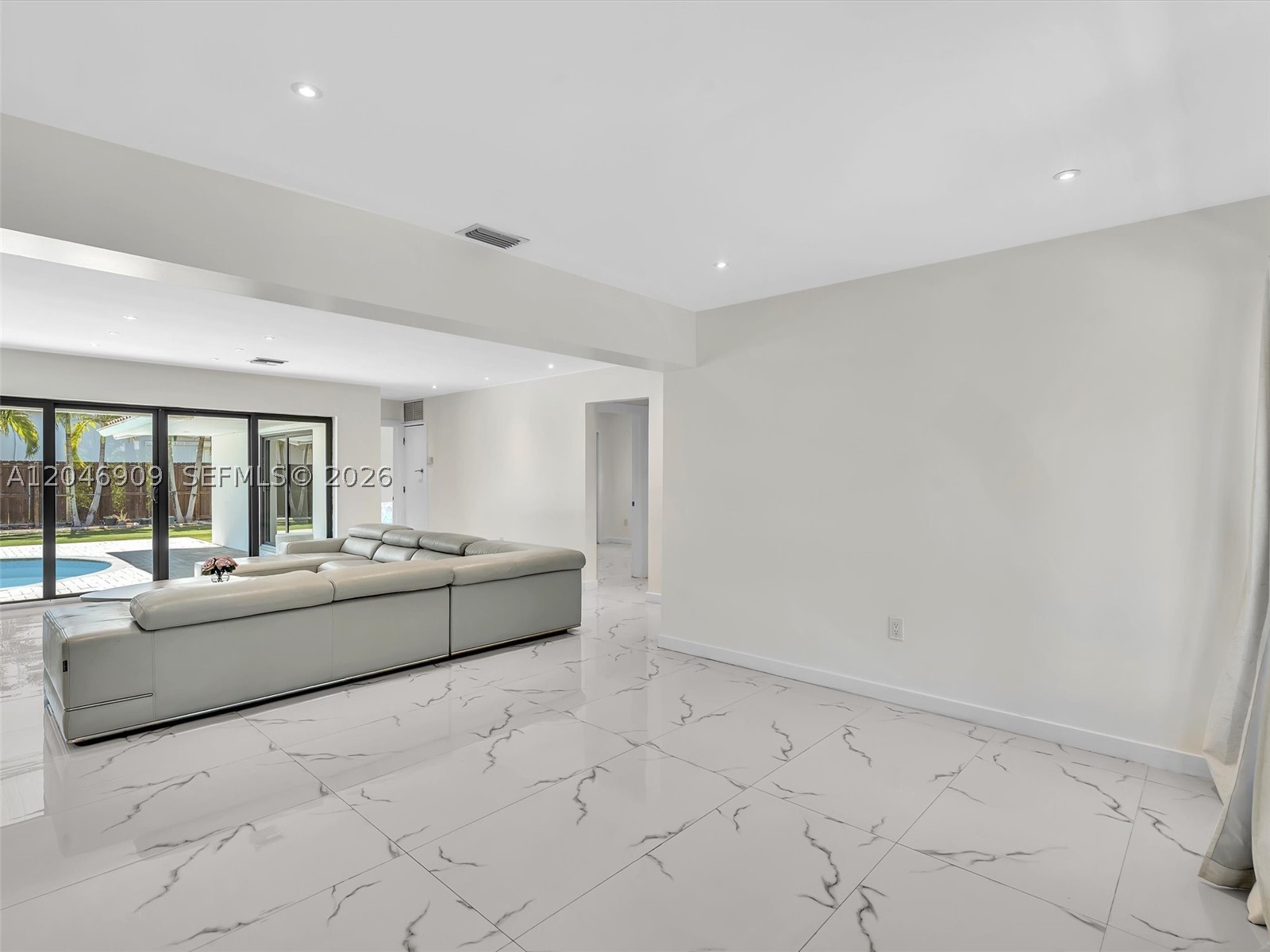 GREYKNOLL ESTS RESUB - Residential