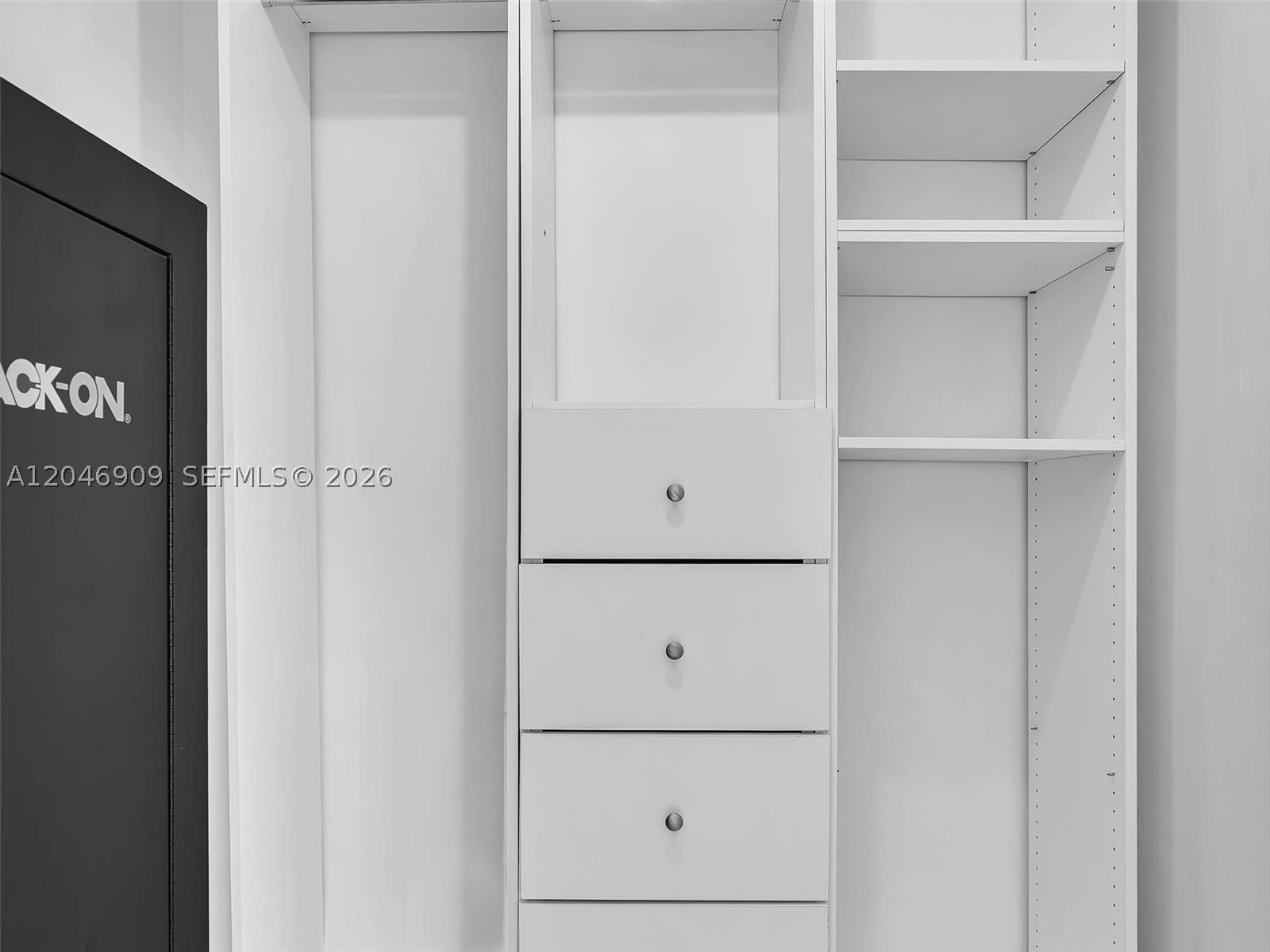GREYKNOLL ESTS RESUB - Residential