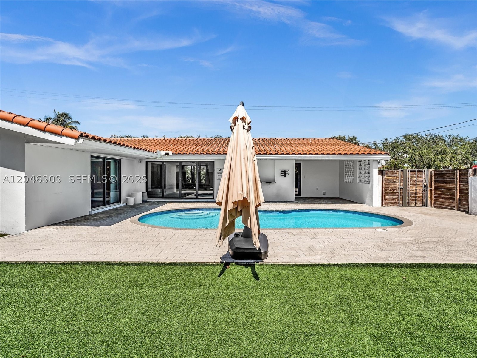 GREYKNOLL ESTS RESUB - Residential