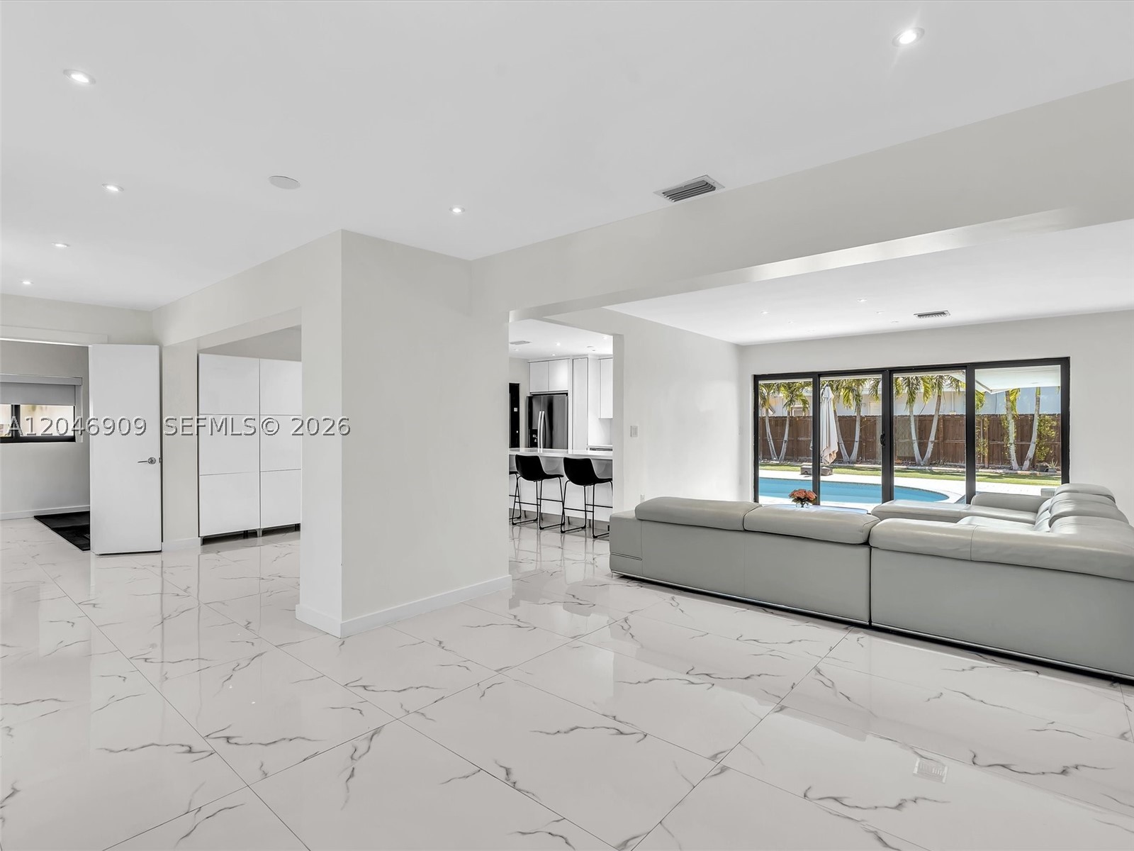 GREYKNOLL ESTS RESUB - Residential