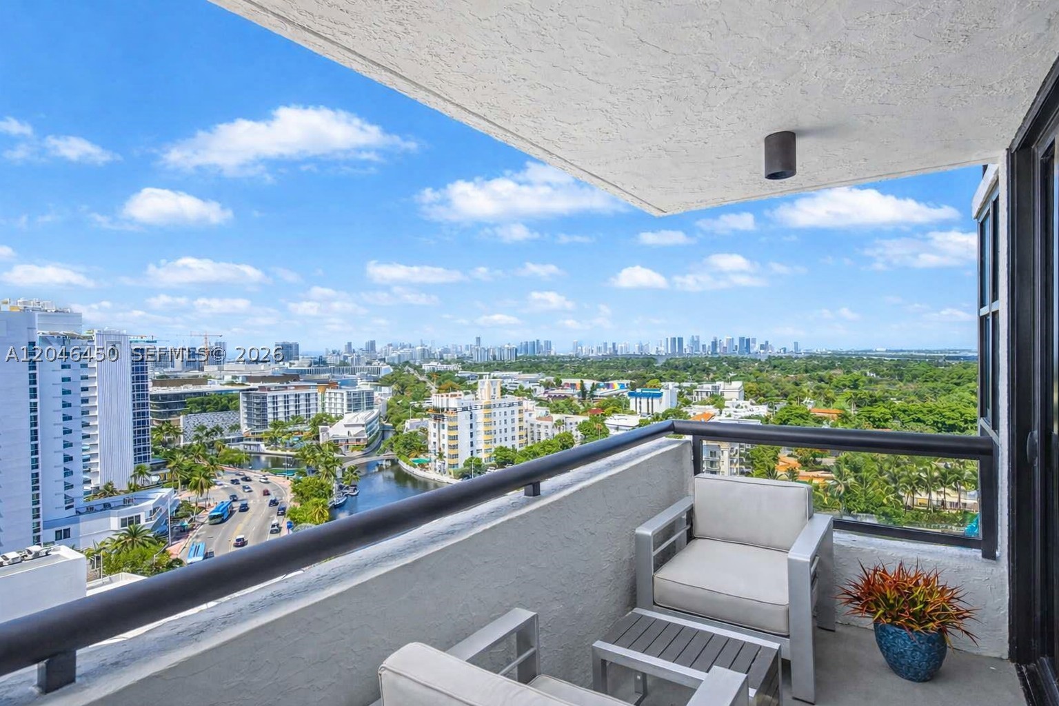 CLUB ATLANTIS CONDO - Residential