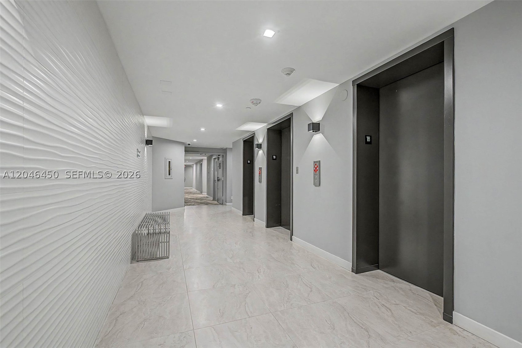 CLUB ATLANTIS CONDO - Residential