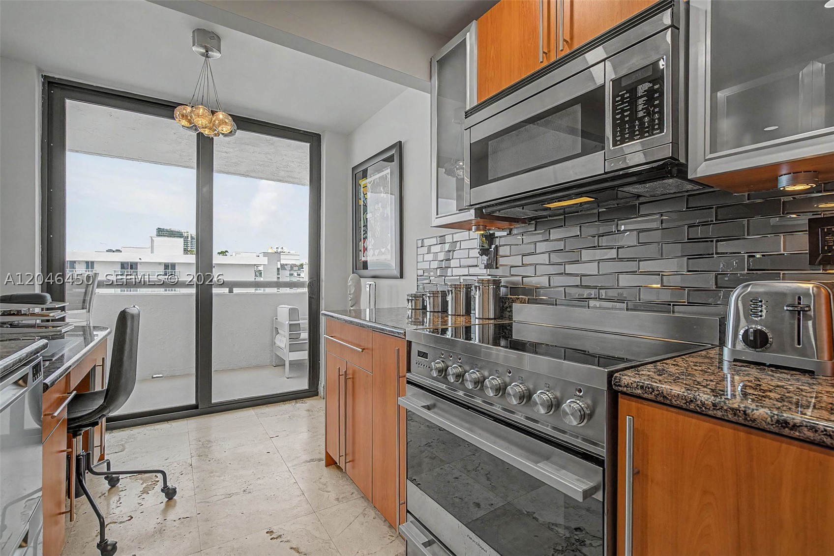 CLUB ATLANTIS CONDO - Residential