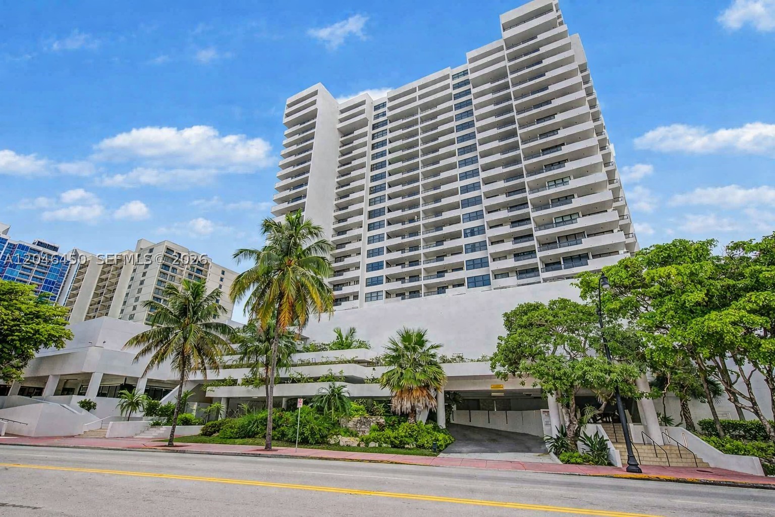 CLUB ATLANTIS CONDO - Residential