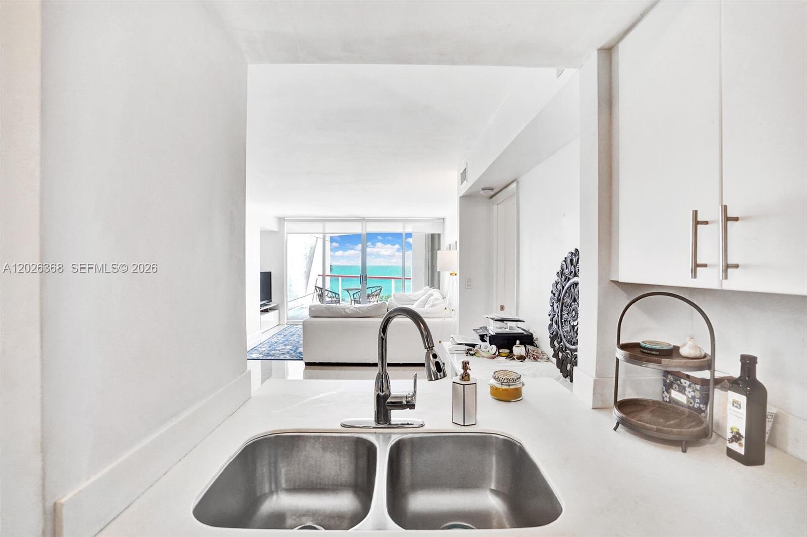 THE STERLING CONDO - Residential Lease
