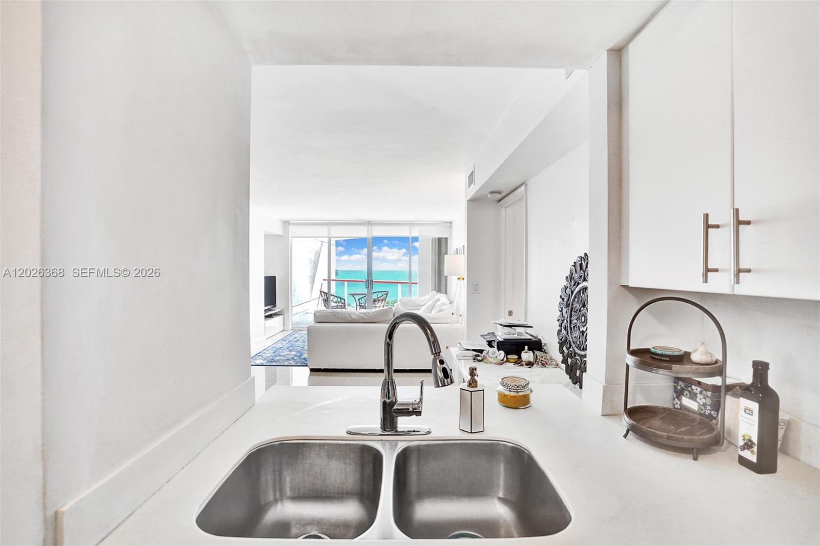 THE STERLING CONDO - Residential Lease