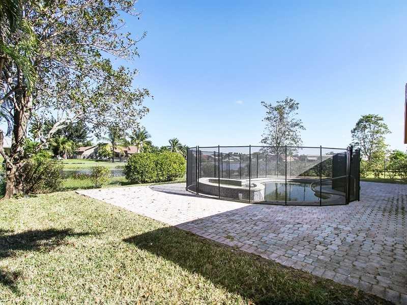 WHITEHORSE ESTATES - Residential Lease