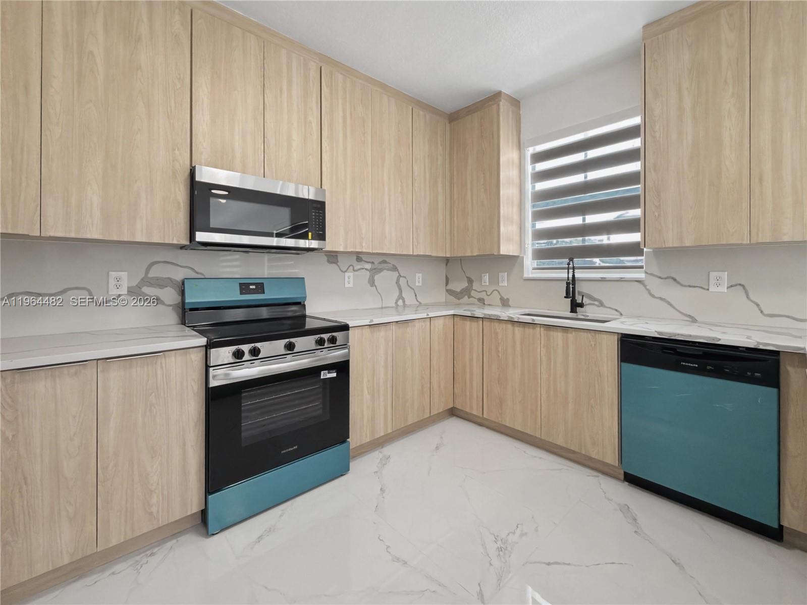CENTURY GARDENS VILLAS - Residential